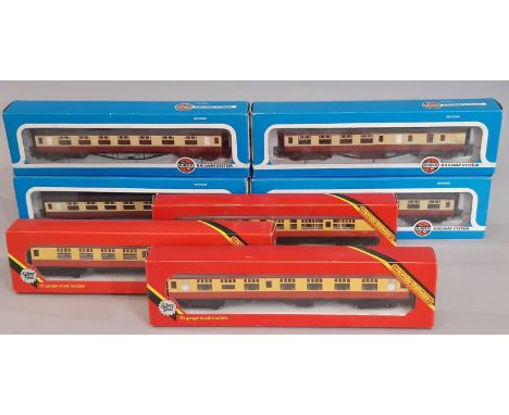 Seven 00 gauge coaches in cream and crimson including four by Airfix (54205-0 x2 and 54203-4 x2) and three by Hornby (R928 x2