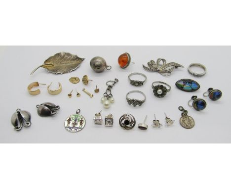 Collection of vintage silver jewellery to include a 1970s spherical locket with engraved detail, a pair of Danish stylised ea