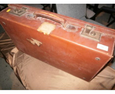 Quality vintage suitcase