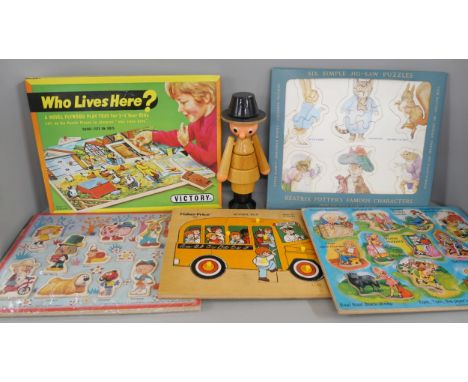 Vintage wooden jigsaw puzzles including Beatrix Potter, Magic Roundabout, Fisher Price, etc. (8) **PLEASE NOTE THIS LOT IS NO