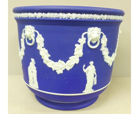 A Wedgwood Jasperware planter, diameter 21.5cm