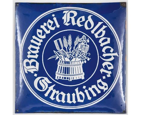 BRAUEREI REDLBACHER STRAUBING Emailleschild, Deutschland, Straubing (Bayern), wohl60/70er Jahre44,5 x 44,5 cmBAVARIAN ENAMEL 