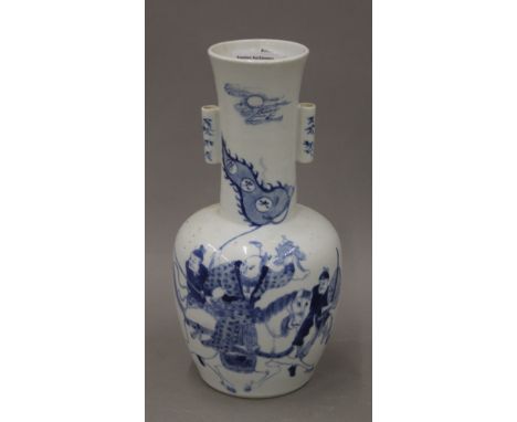 A 19th century Chinese blue and white porcelain arrow vase. 27 cm high.