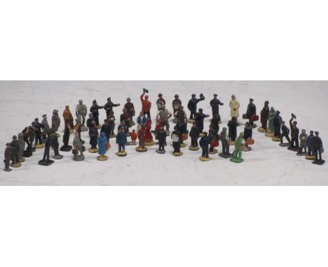 Large collection of Dublo (00) scale painted metal platform and other figures, approx. 70, including passengers and staff