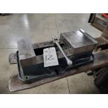 ELEPHANT 8" MACHINING VISE