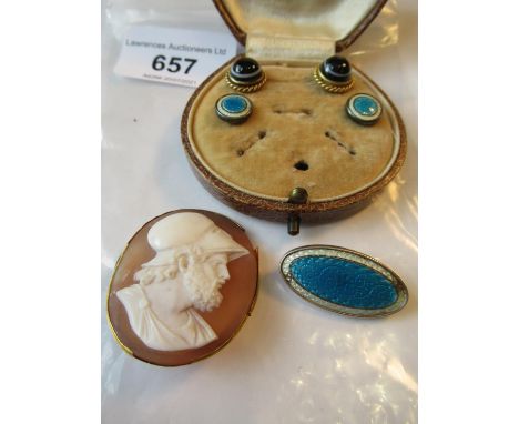 19th Century carved shell cameo portrait brooch, small oval enamel brooch (at fault) and two pairs of dress studs 