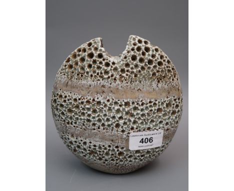 Alan Wallwork (1931 - 2019), oviform vase of stylised design, 6.25ins high, incised initials to the basePossible crack/firing