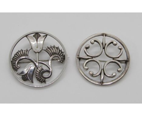 Geoffrey Bellamy for George Tarratt - silver brooch of stylised floral design, no.124, 4.5cm diameter approx, 17.5g, together