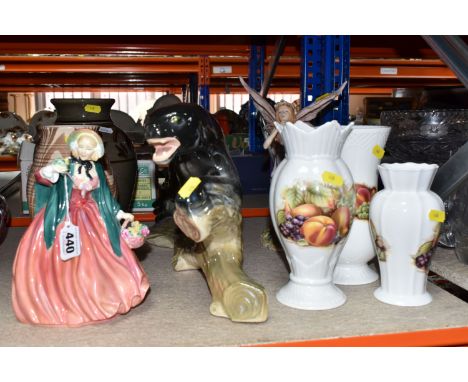 A GROUP OF NAMED CERAMICS, comprising of five vases by Rookes Pottery, Beswick 1552, Aynsley 'Orchard Gold', ceramic panther 