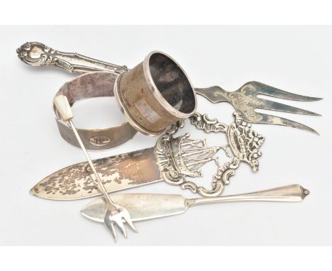 AN ASSORTMENT OF SILVER ITEMS, to include a silver bookmark, hallmarked 'Deakin &amp; Francis Ltd' Birmingham 1893, two napki