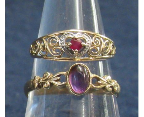 Two 9ct gold dress rings, amethyst and rubies. 2.6g approximately. Amethyst ring size is P, ruby J. (2)(B.P. 21% + VAT) 