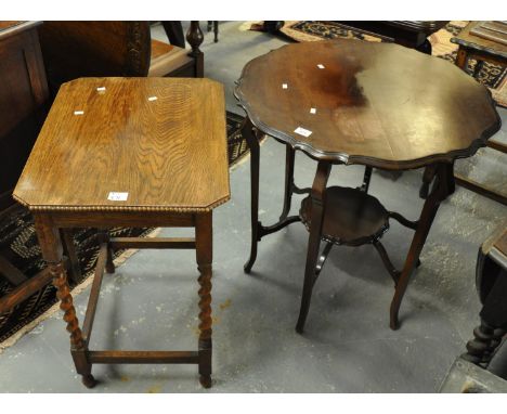 Early 20th Century oak lamp table on barley twist supports with beaded decoration, together with an Edwardian mahogany piecru