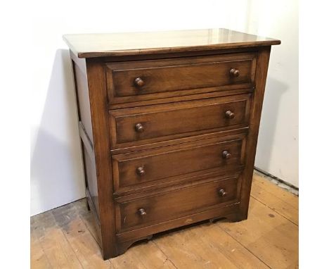 A 1930s/40s oak chest of drawers fitted four long drawers, with panelled sides, on bracket feet (91cm x 81cm x 45cm)