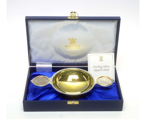 A silver Quaich Dish with 1953 and 2003 commemorative coins to handles, by Royal Mint Classics, Birmingham 2003, 6.9oz gross,