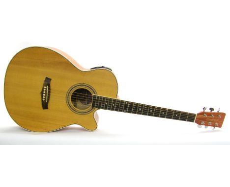 Tanglewood Nashville III TSFCENKIII electro-acoustic guitar, ser. no. 051030180, electrics appear to be in working order, sof