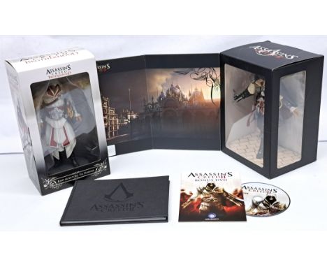 Ubisoft Assassins Creed Brotherhood Ezio Auditore Da Firenze Figurine &amp; Assassins Creed II Black edition (no game). Condi