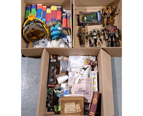 TV &amp; Film mixed collectibles group including: Transformers, Mcdarlane Toys Warhammer 40k action figure, Furby, Harry Pott