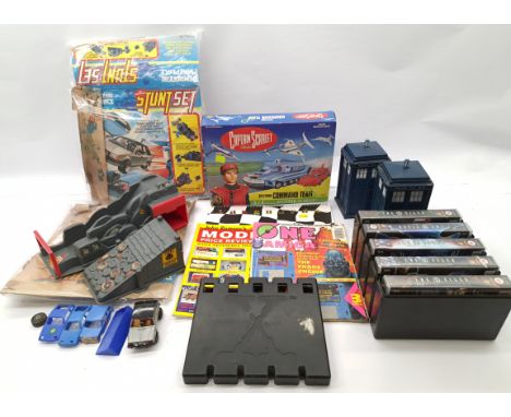 TV & Film related collectibles including: Vivid Imaginations Captain Scarlet Spectrum Command Team, Stunt Set (damaged box), 
