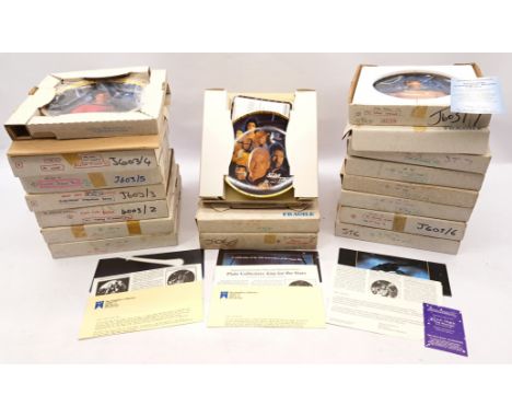 The Hamilton Collection Star Trek collectable plates x17,&nbsp; majority come with certificates, within Good packaging, Good 