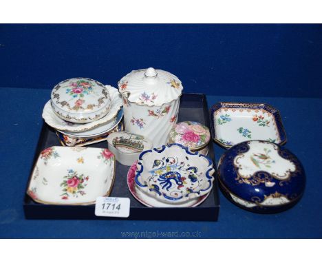 A quantity of Trinket Dishes and Boxes with lids including Limoges, Coalport, Crown Staffordshire, etc.