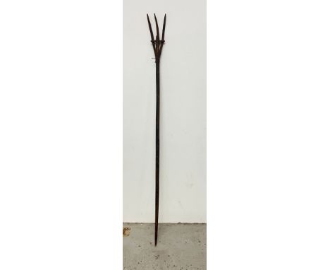 Hay pitch fork H220cm