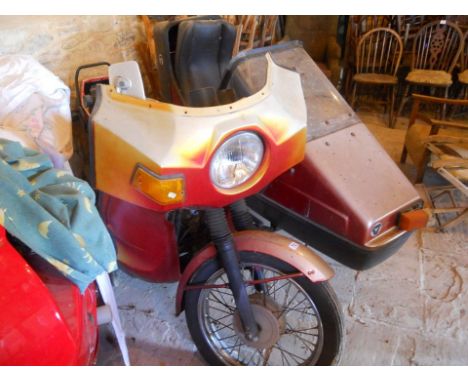 Jawa 350cc Motorbike and side car (engine turns and good compression)