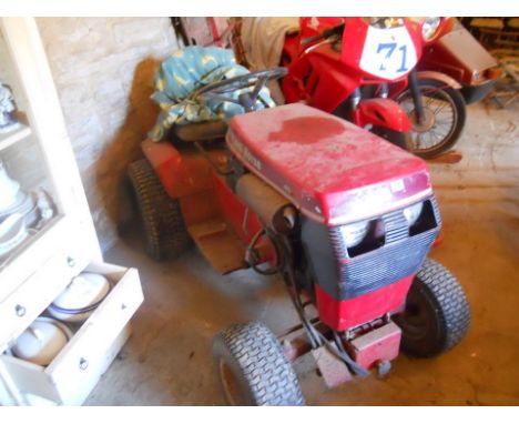 Wheel Horse' tractor mower, 16hp, cast iron Kohler engine (good runner but needs new battery)