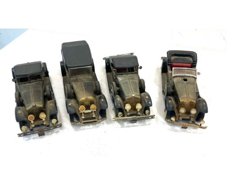 Selection of Vintage model car radios and 1 model car lighter, all untested 