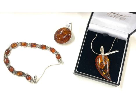 Selection vintage ladies silver and amber set jewellery to include bracelet, brooch and pendant with chain 