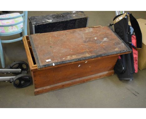 LARGE PINE TOOL CHEST