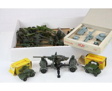 20 Dinky military artillery diecast models plus 2 x boxed Dinky models to include 688 Field Artillery Tractor and 670 Armoure