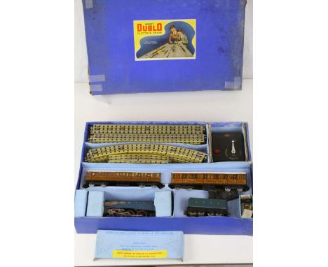 Boxed Hornby Dublo EDP1 Passenger Train Set with Sir Nigel Gresley locomotive (play worn), rolling stock and track, tatty box