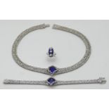 1 Set Schmuck: Collier, Armband, Ring je WG 18ct. mit Brillanten wohl bis zu ca. 0,22ct. wohl je mit