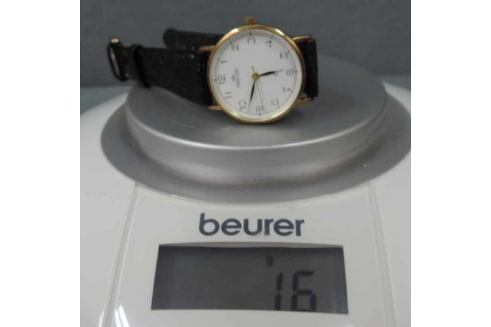 Herrenarmbanduhr 8 Karat Gelbgold Armbanduhr Aus 333 Gold Bezeichnet Majestic Watch 8 Karat