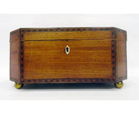 19th century inlaid mahogany sewing box of octagonal form, having parquetry inlay stringing and crossbanding, central cartouc