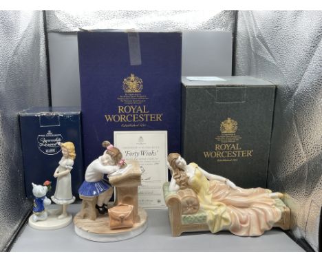 Boxed royal Worcester - Forty Winks, Boxed Royal Worcester - Memories - Day Dreams, Boxed Royal Copenhagen - Snowwhite Rosere