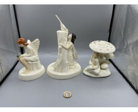 Royal Doulton - The Enchantment Collection - The Magpie Ring HN2978, Royal Doulton - The Enchantment Collection - Fairyspell 