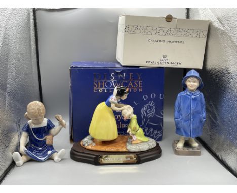 Boxed Royal Doulton Walt Disney's - Snow White and the Seven Dwarfs - Dopey's First Kiss, Boxed royal Copenhagen - Boy with R