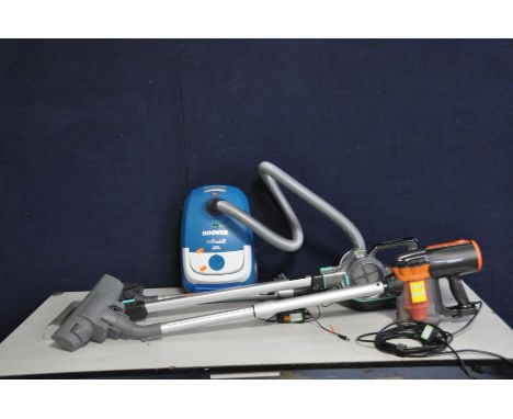 A VAX BLADE PRO 32V CORDLESS VACUUM CLEANER with charger (brush bar not turning, a Goodmans corded stick vacuum and a Hoover 