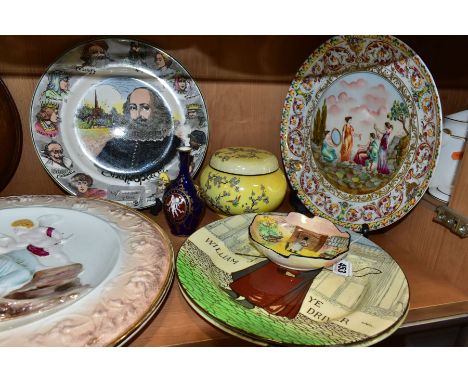 A GROUP OF CERAMIC/PORCELAIN PLATES, PLAQUES, BOWLS, ETC, comprising Royal Doulton series ware 'William Ye Driver' plate, dia