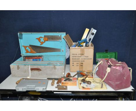 A WOODEN CARPENTERS TOOLBOX, a plastic toolbox and a box containing tools including a Record no 077 plane, a brace, Draw Knif