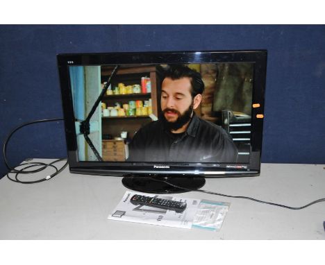 A PANASONIC TX-L32S10BA LCD TV with remote and manual (PAT pass and working)