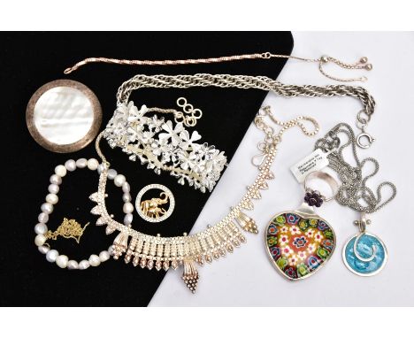 A BAG OF ASSORTED JEWELLERY, to include an AF yellow metal fine curb link chain, missing clasp, approximate gross weight 0.8 