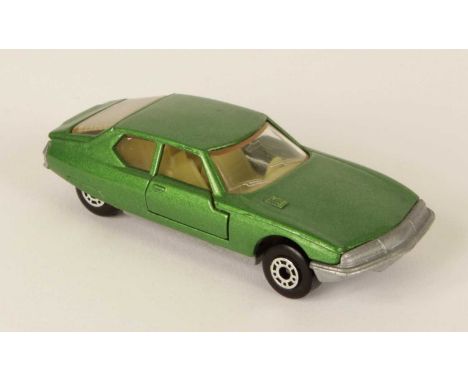 Matchbox Superfast 51b Citroen SM MADE IN BULGARIA MODEL - metallic jade green body, windows have a very slight amber tint, p
