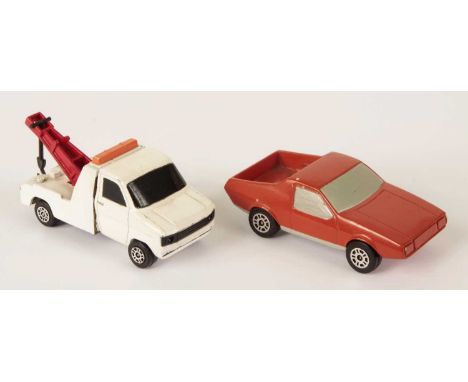 Corgi Juniors UN-RELEASED FUTURISTIC PICK-UP TRUCK MODEL MAKERS RESIN PRE-PRODUCTION PROTOTYPE MODEL (length = 71mm) - red bo