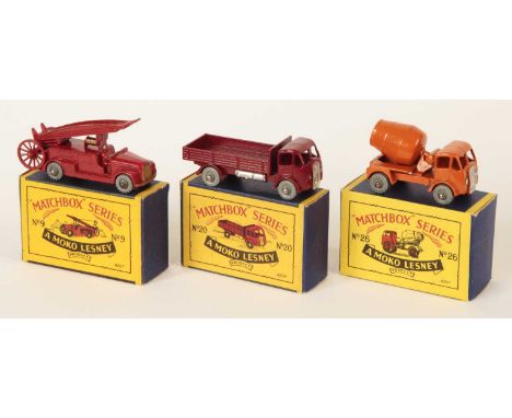 Matchbox Regular Wheels Pair of 1950's Issue Commercial Vehicles - (1) 9b Dennis Fire Engine - Stannard Code 4 - Type B escap