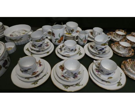 A Collection of Royal Worcester Evesham Teawares 
