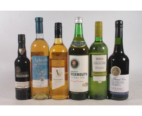 Six bottles of alcohol to include CALIDAD medium sweet Oloroso sherry 17.5% abv. 75cl, SAINSBURY'S vermouth 14.7% abv. 1litre