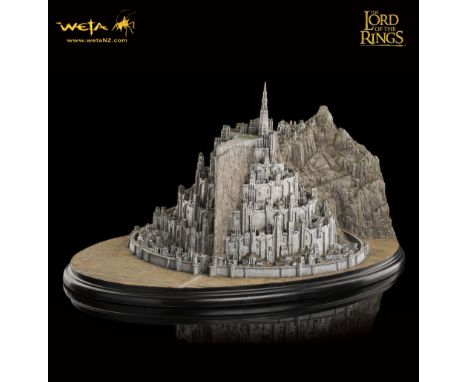 Lord of the Rings. Weta Collectibles Minas Tirith Deluxe Environment diorama. Limited edition no 785 / 1000. As new condition