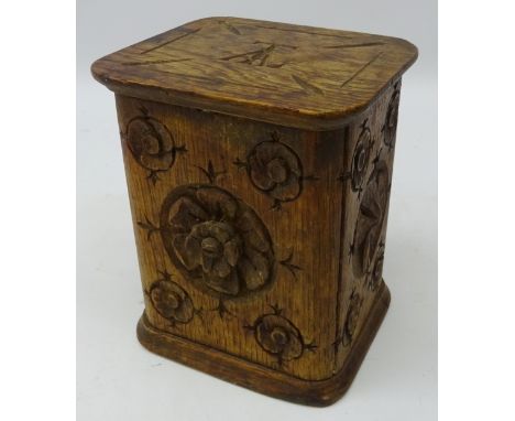 Edwardian oak tea caddy, sides carved with Shamrock, Rose, Thistle and Leek, hinged top with initials TA, tin liner, H15cm  C